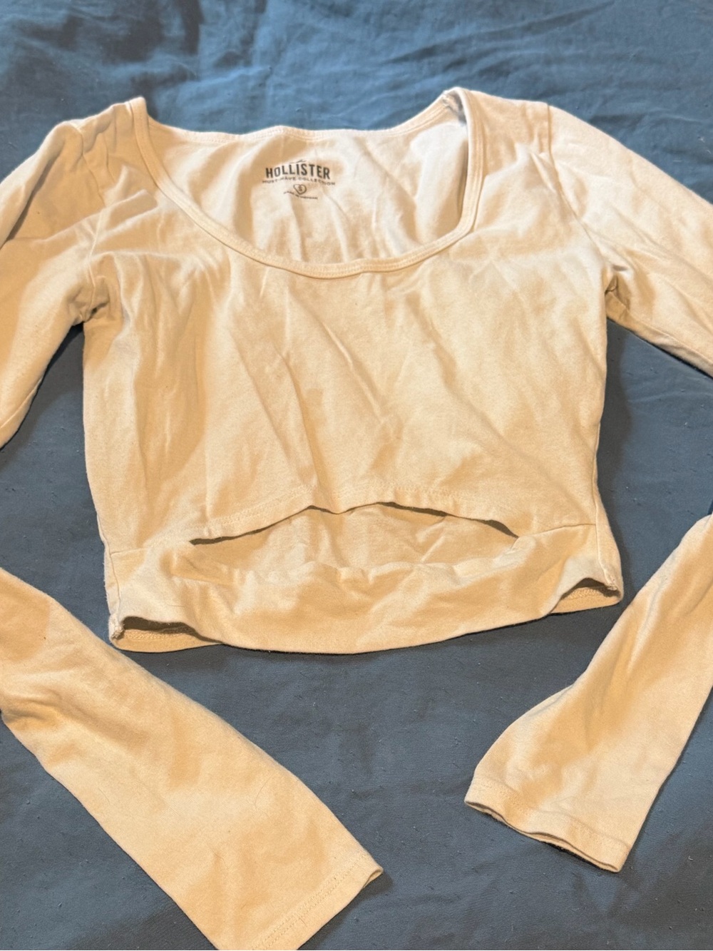 Hollister Beige Long-Sleeve Cropped Scoop Top